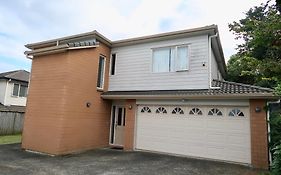 5 Bedroom Sweet House 82A Richardson Road